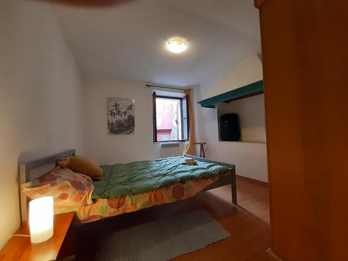 Apartment Zdenac Ровінь Екстер'єр фото